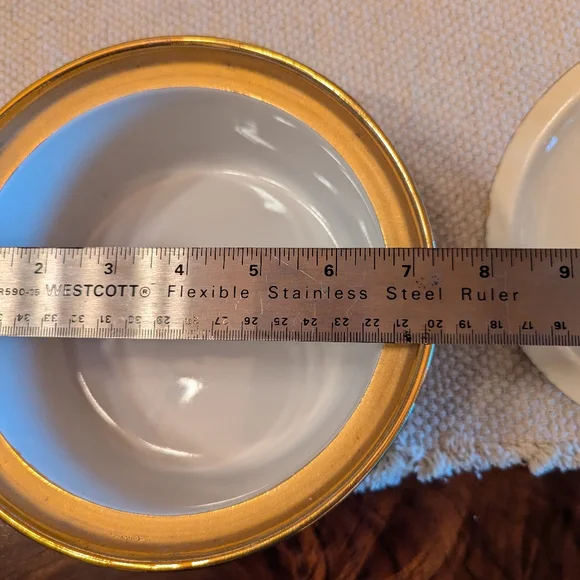 Vintage Hall Golden Globe Carbone covered casserole - Picture 8 of 13